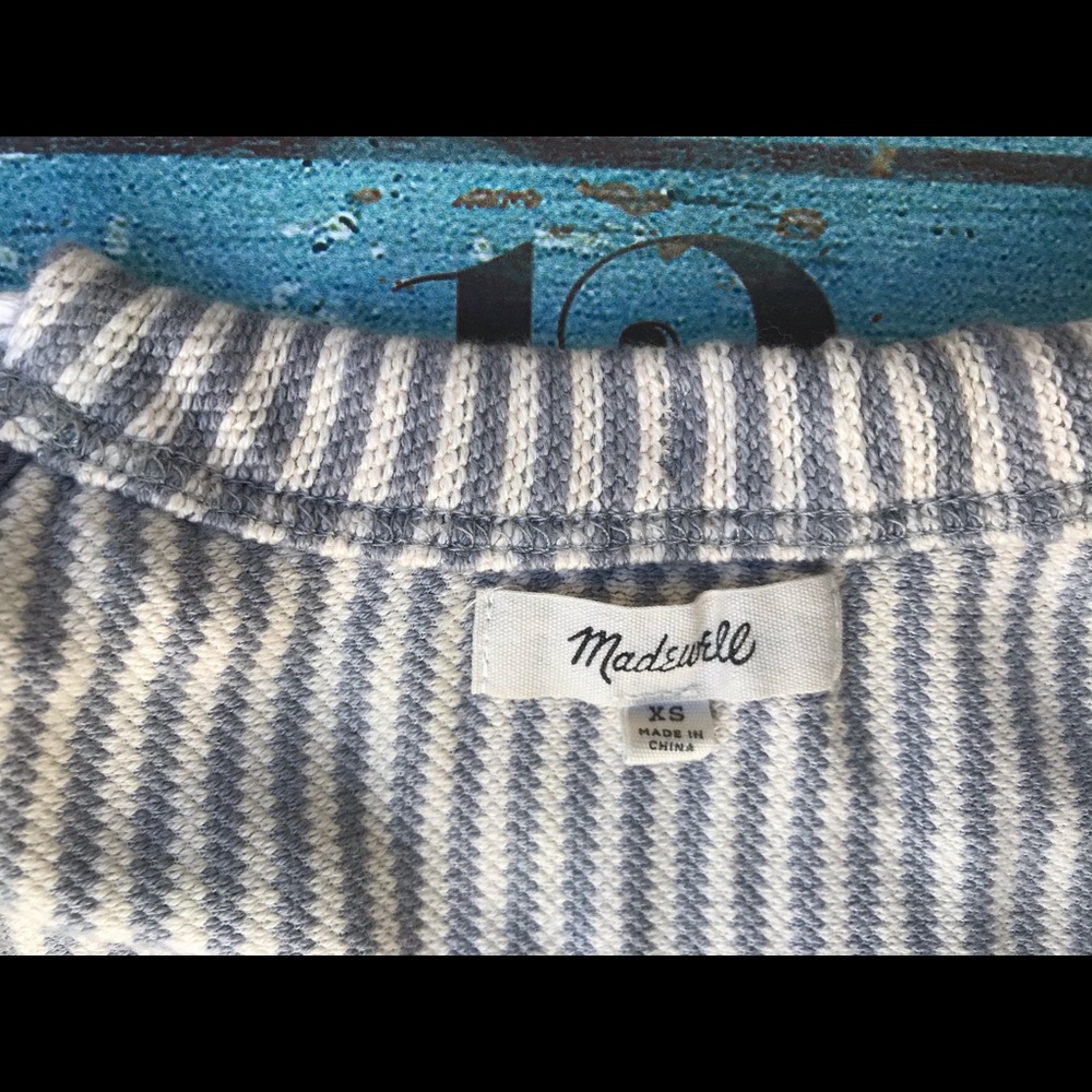 ❤️🌈🍀Madewell striped tie tank - Picture 3 of 9